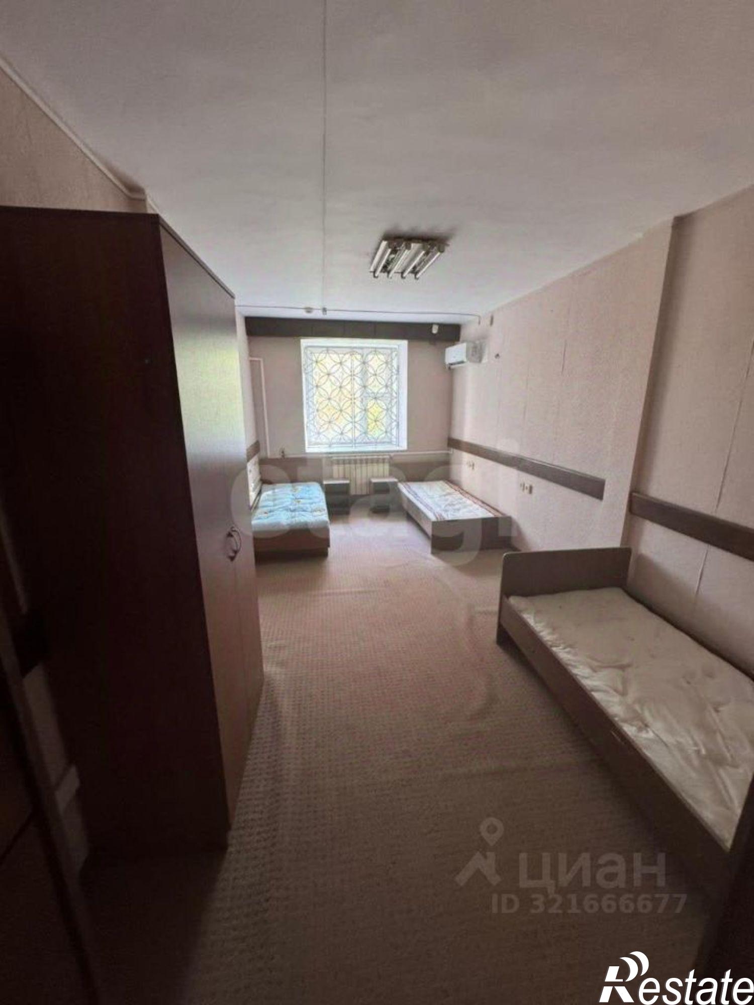 Купить помещение свободного назначения за 78 950 100 рублей на ул Матвеева, 15