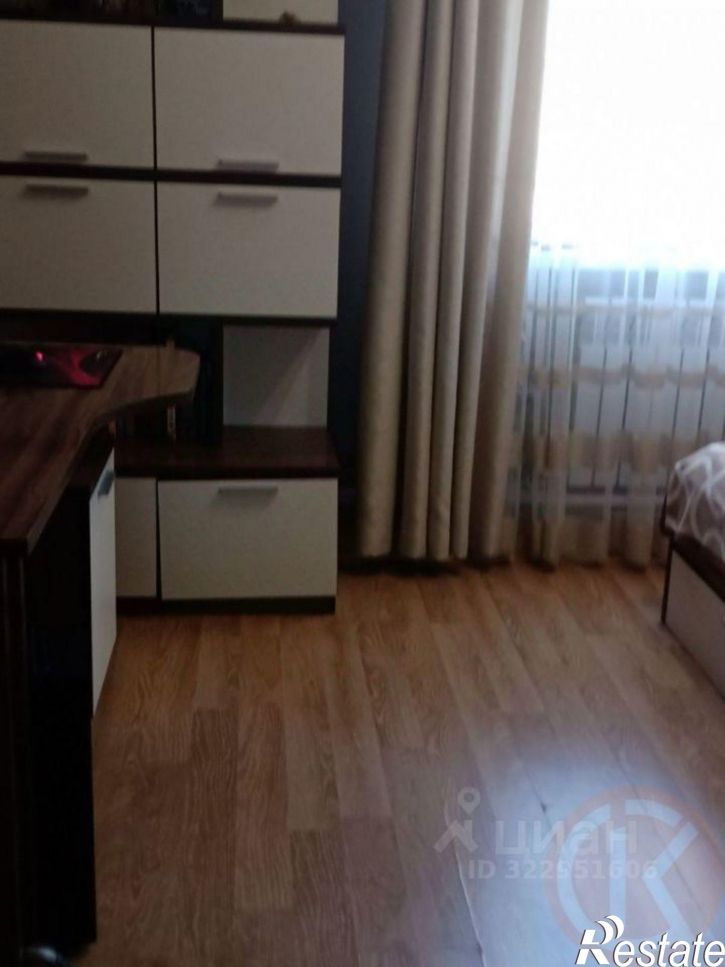 3-комн квартира улица 60-летия Октября, 9,  д. 9