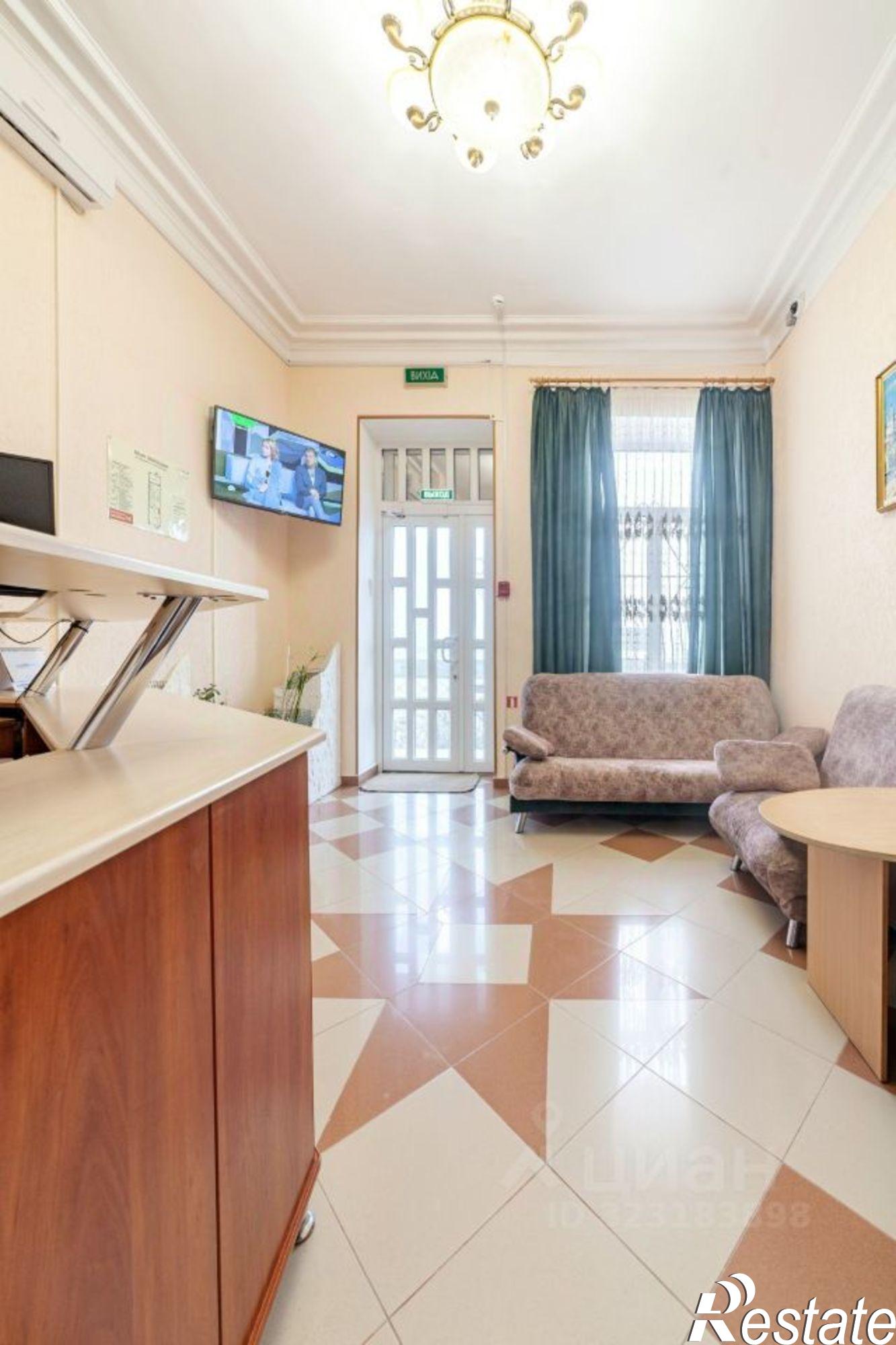 Купить помещение свободного назначения за 88 000 600 рублей на им.Терешковой наб, 9