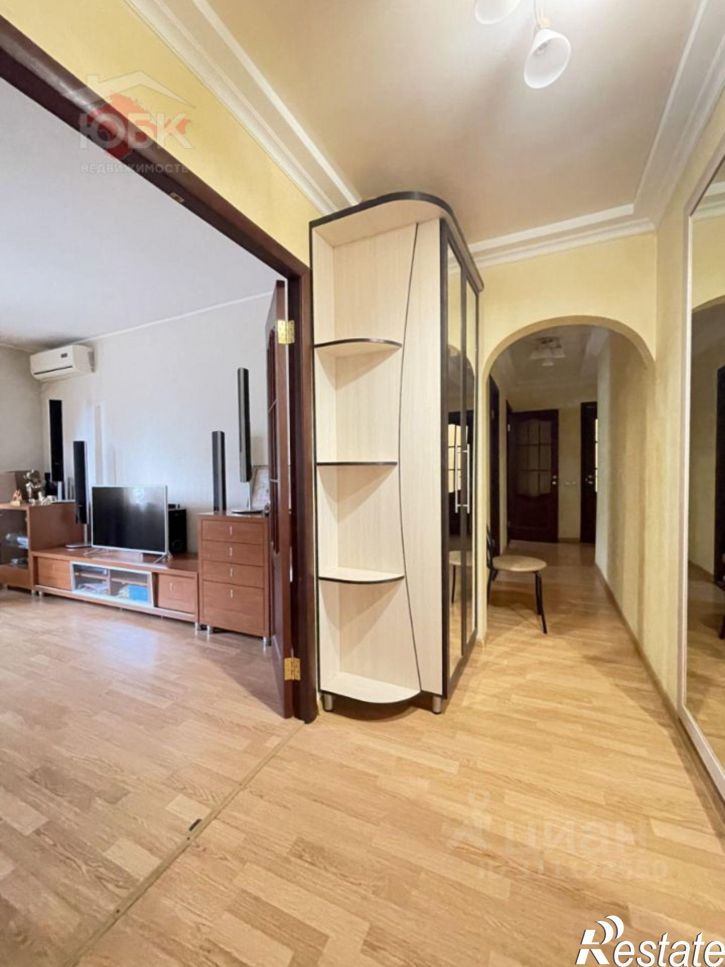 3-комн квартира улица Крупской, 60,  д. 60