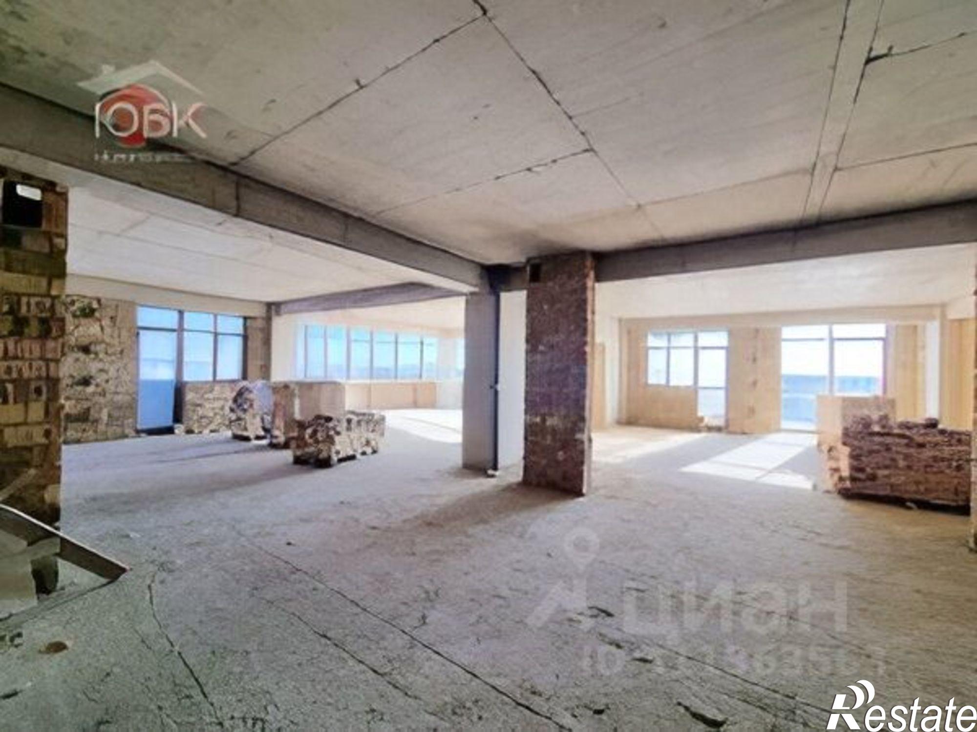 Купить квартиру за 17 500 000 рублей на Интернациональная улица, 130