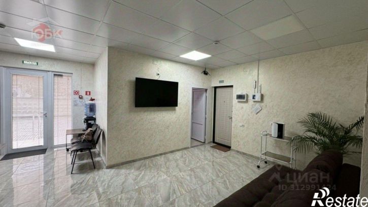 Помещение свободного назначения улица 9-го Мая, 90,  д. 90