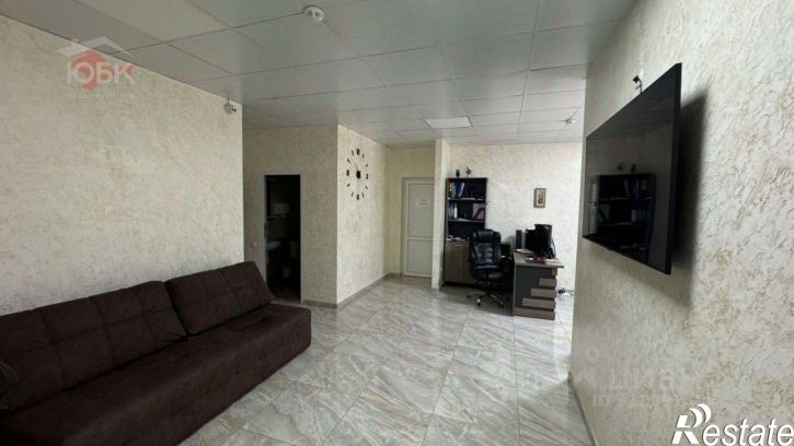 Помещение свободного назначения улица 9-го Мая, 90,  д. 90