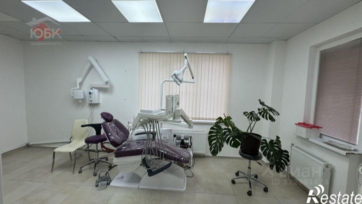 Помещение свободного назначения улица 9-го Мая, 90,  д. 90