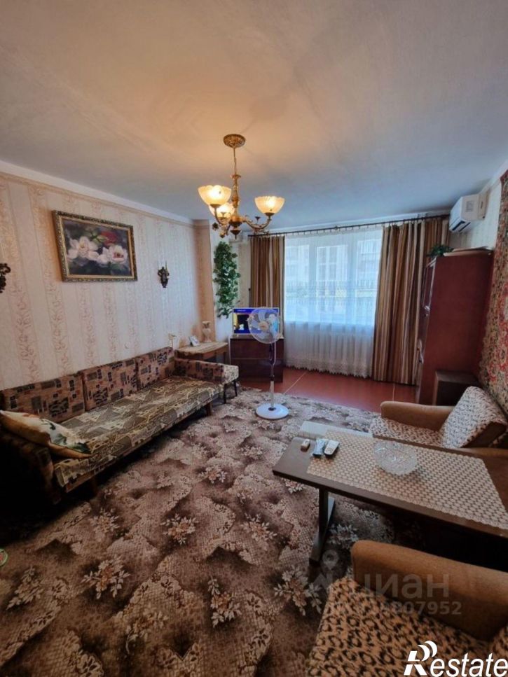 3-комн квартира проспект Победы, 54,  д. 54