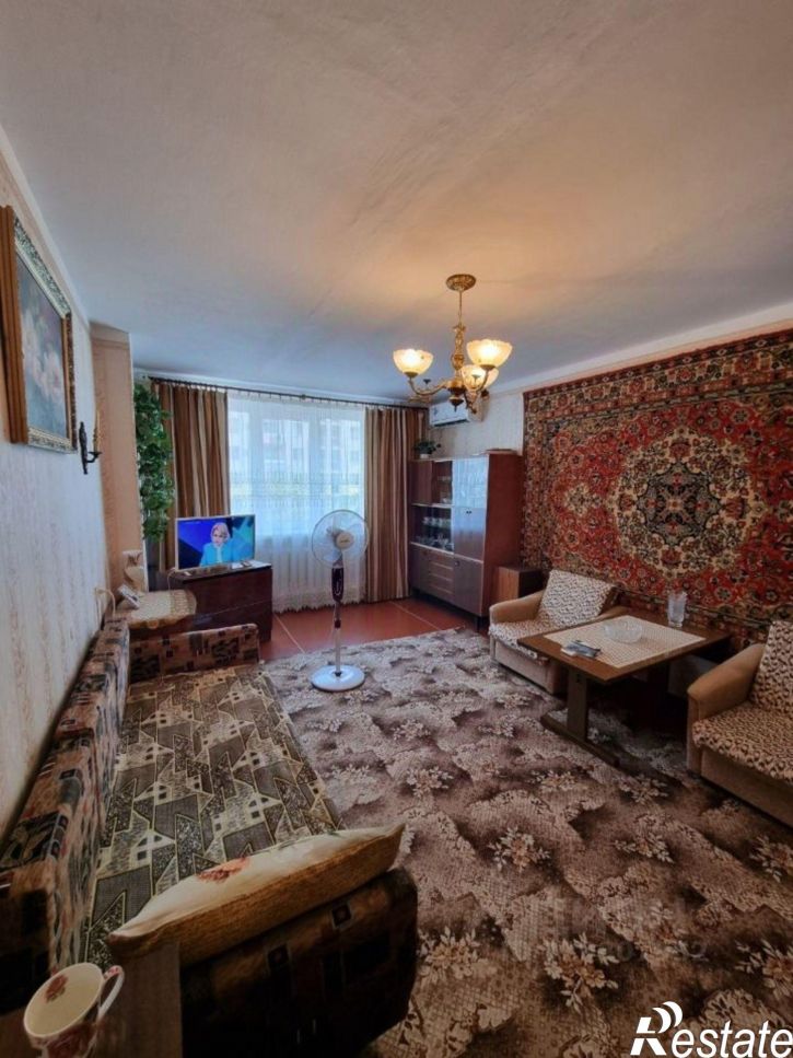 3-комн квартира проспект Победы, 54,  д. 54