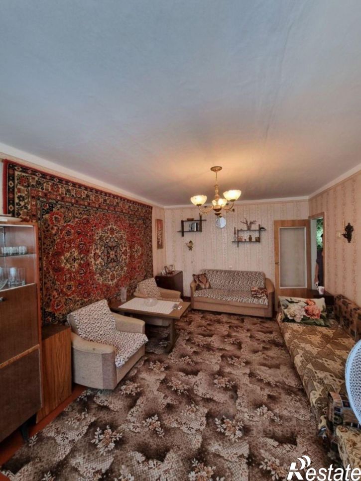 3-комн квартира проспект Победы, 54,  д. 54