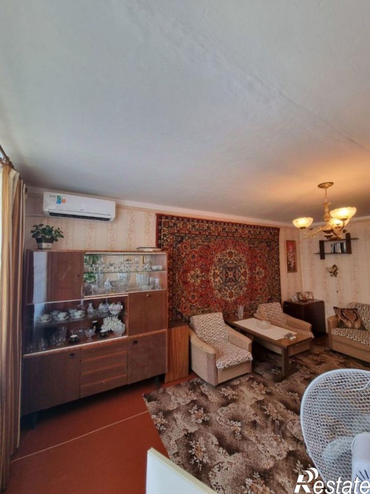 3-комн квартира проспект Победы, 54,  д. 54