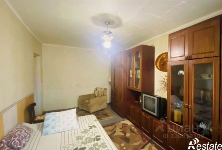 2-комн квартира Евпатория,  ул. Сырникова,  6