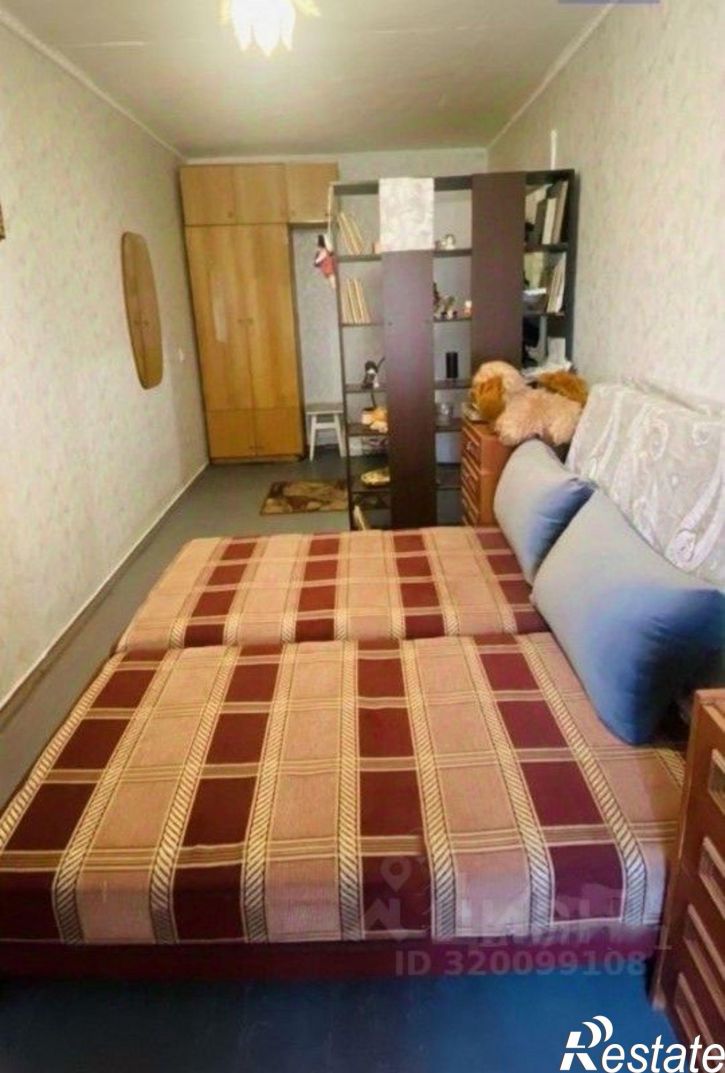 2-комн квартира Евпатория,  ул. Сырникова,  6