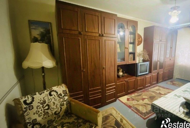 2-комн квартира Евпатория,  ул. Сырникова,  6