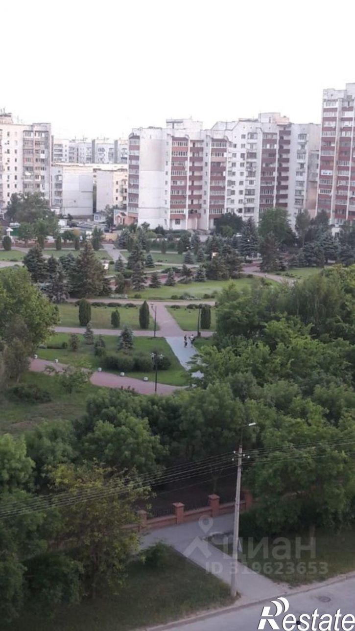 2-комн квартира Евпатория, ул. 9 Мая,  90