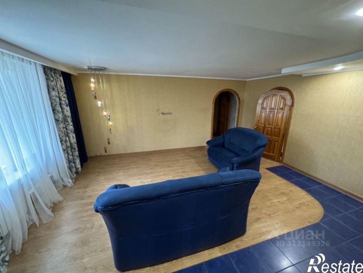 4-комн квартира Интернациональная улица, 143,  д. 143