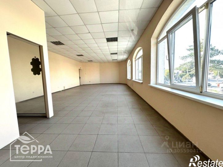 Помещение свободного назначения улица Дмитрия Ульянова, 1В,  д. 1В