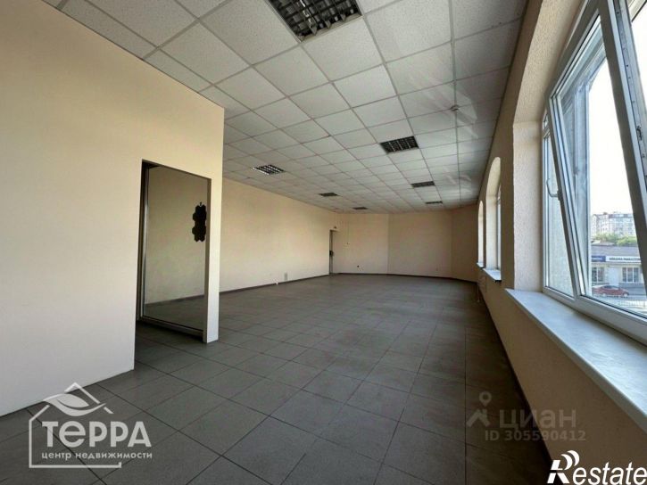 Помещение свободного назначения улица Дмитрия Ульянова, 1В,  д. 1В