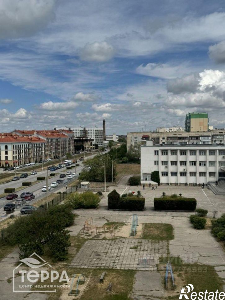 3-комн квартира улица 60 лет ВЛКСМ, 28,  д. 28