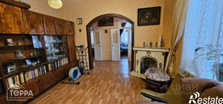 3-комн квартира улица Революции, 71,  д. 71