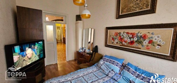 3-комн квартира улица Революции, 71,  д. 71