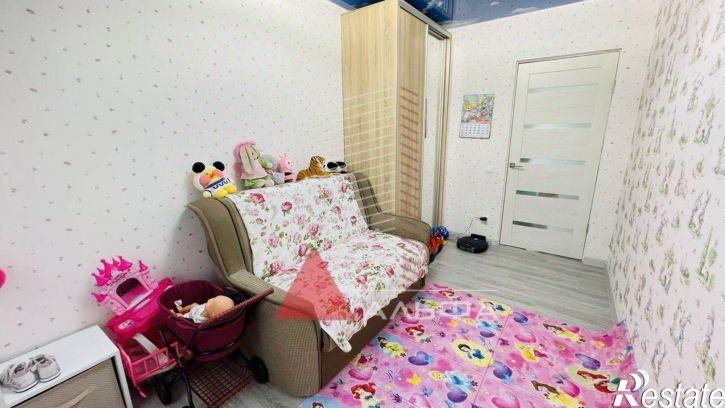 3-комн квартира Интернациональная улица, 121,  д. 121