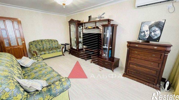 3-комн квартира Евпатория, проспект Победы, 30