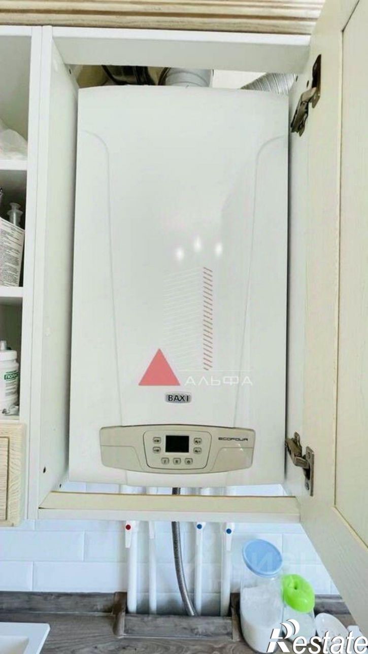 3-комн квартира Евпатория, проспект Победы, 30