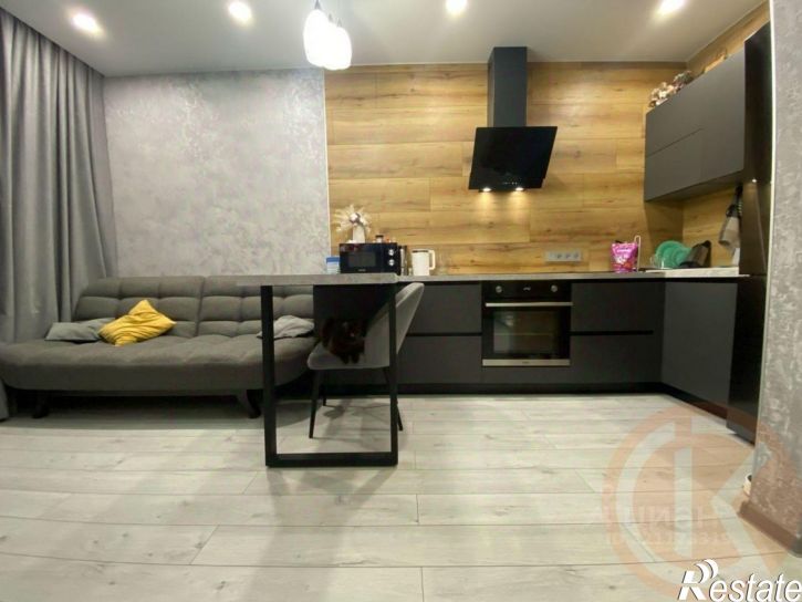 2-комн квартира улица 60 лет ВЛКСМ, 31 к1,  д. 31 к1