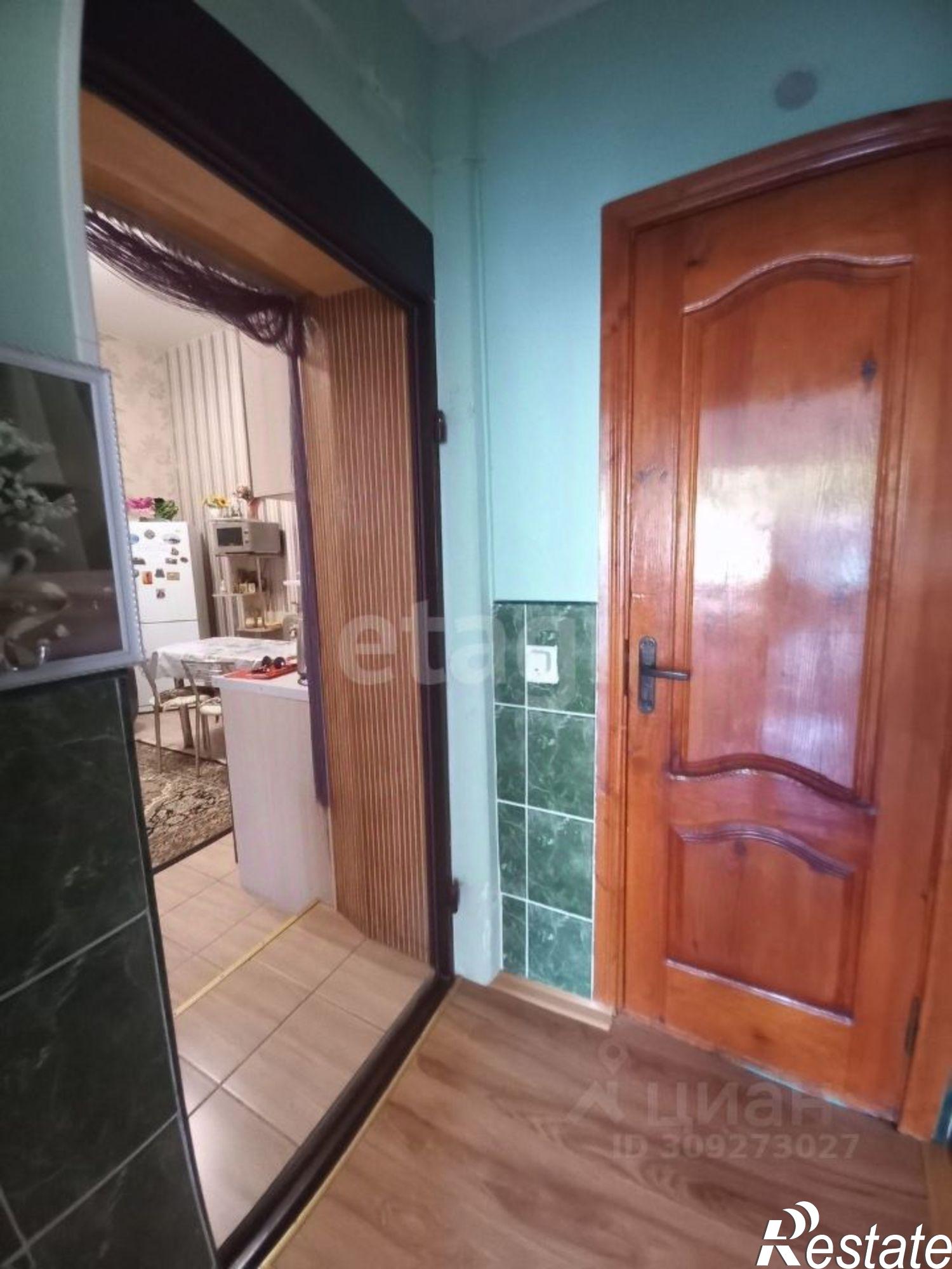 Купить квартиру за 13 400 000 рублей на ул Урицкого, 7/3