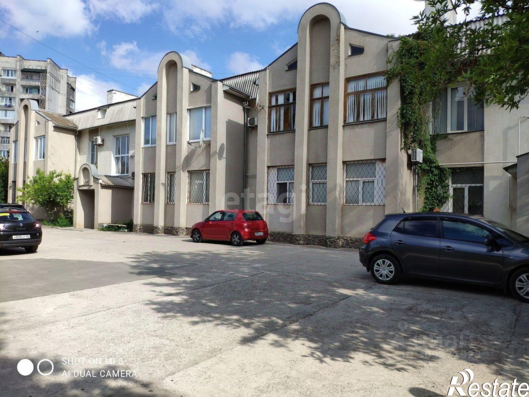 Купить квартиру за 14 500 000 рублей на ул Демышева, 99