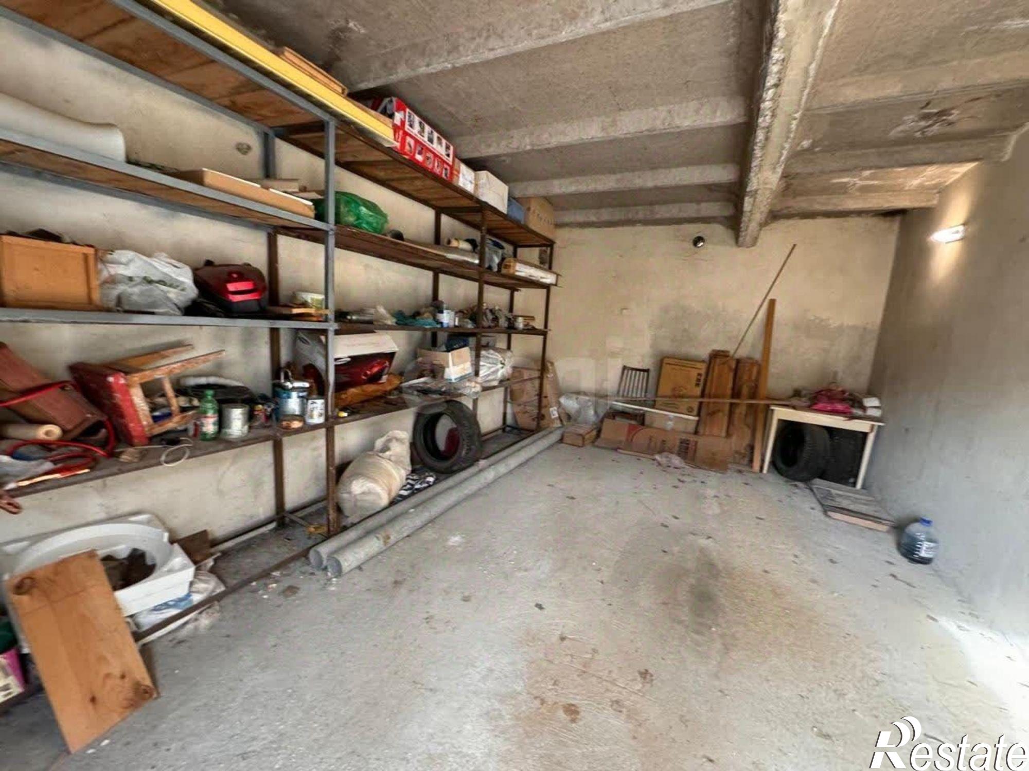 Купить квартиру за 14 500 000 рублей на ул Демышева, 99