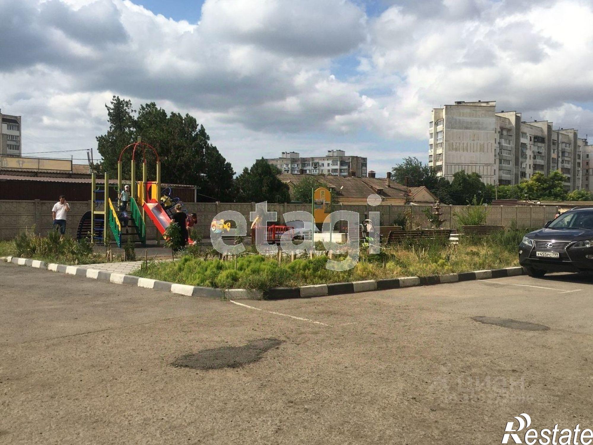 Купить квартиру за 14 000 000 рублей на ул Интернациональная, 118