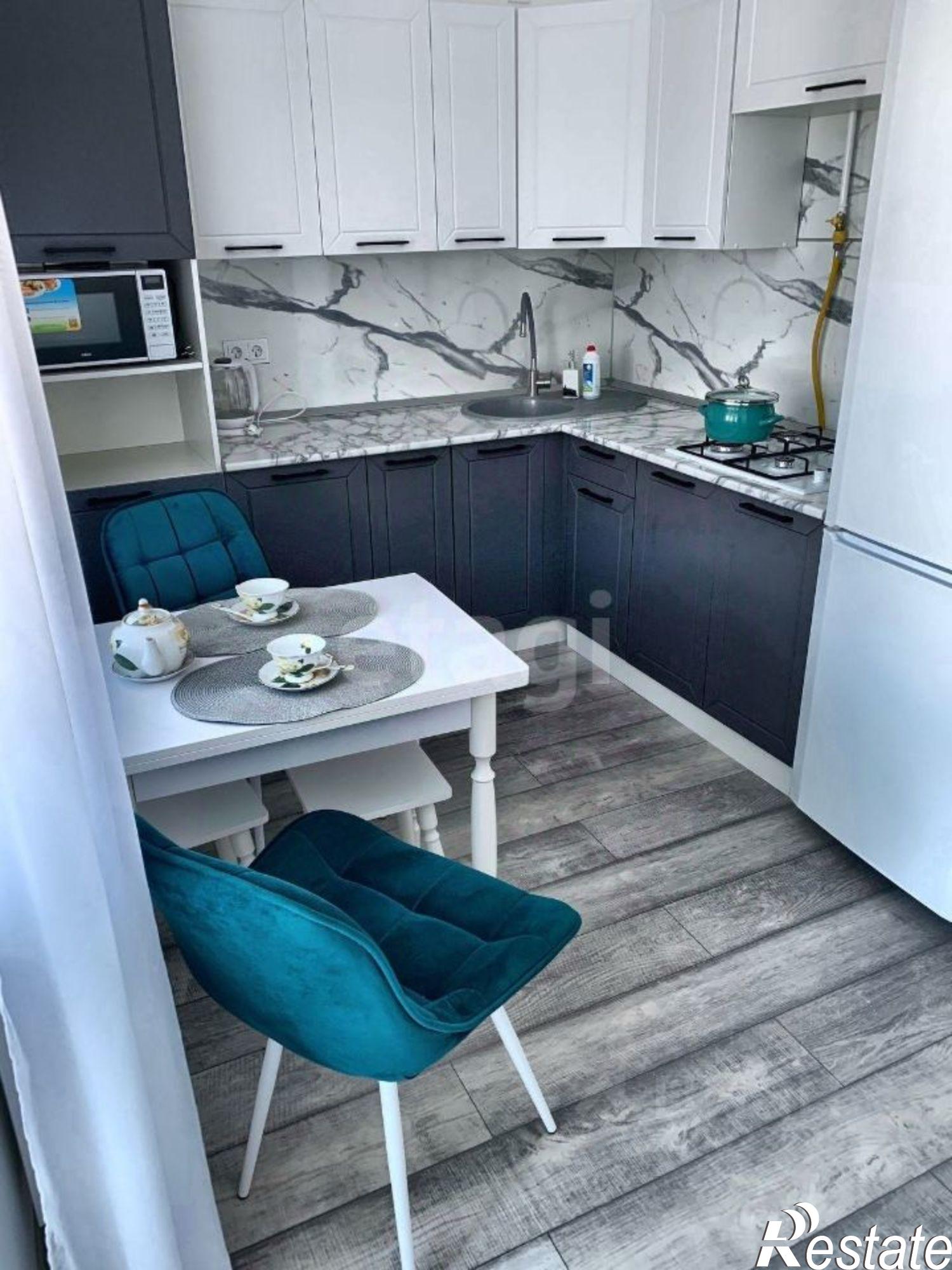 Купить квартиру за 9 090 000 рублей на проспект Победы, 38