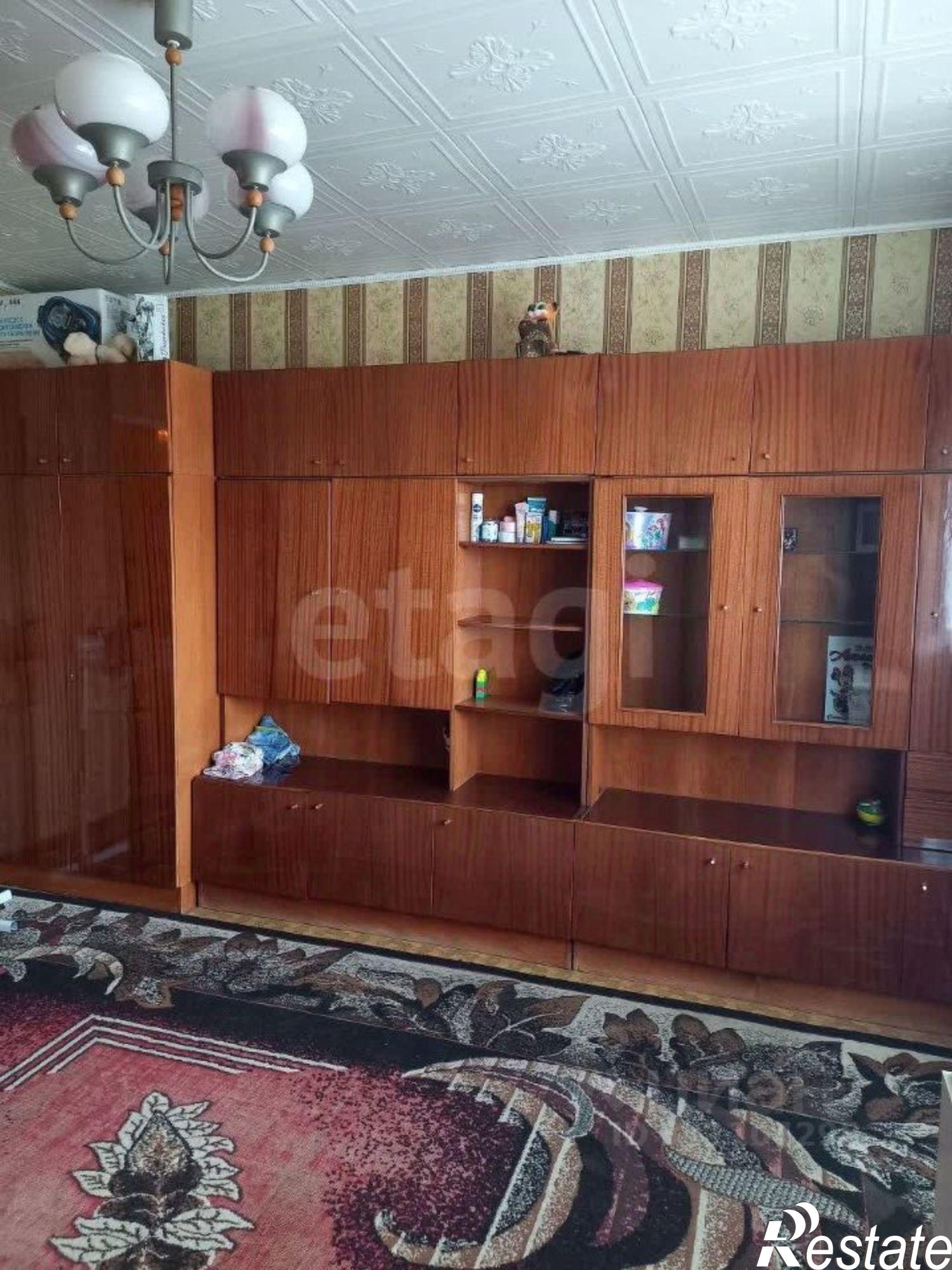 Купить квартиру за 10 000 000 рублей на проспект Победы, 38