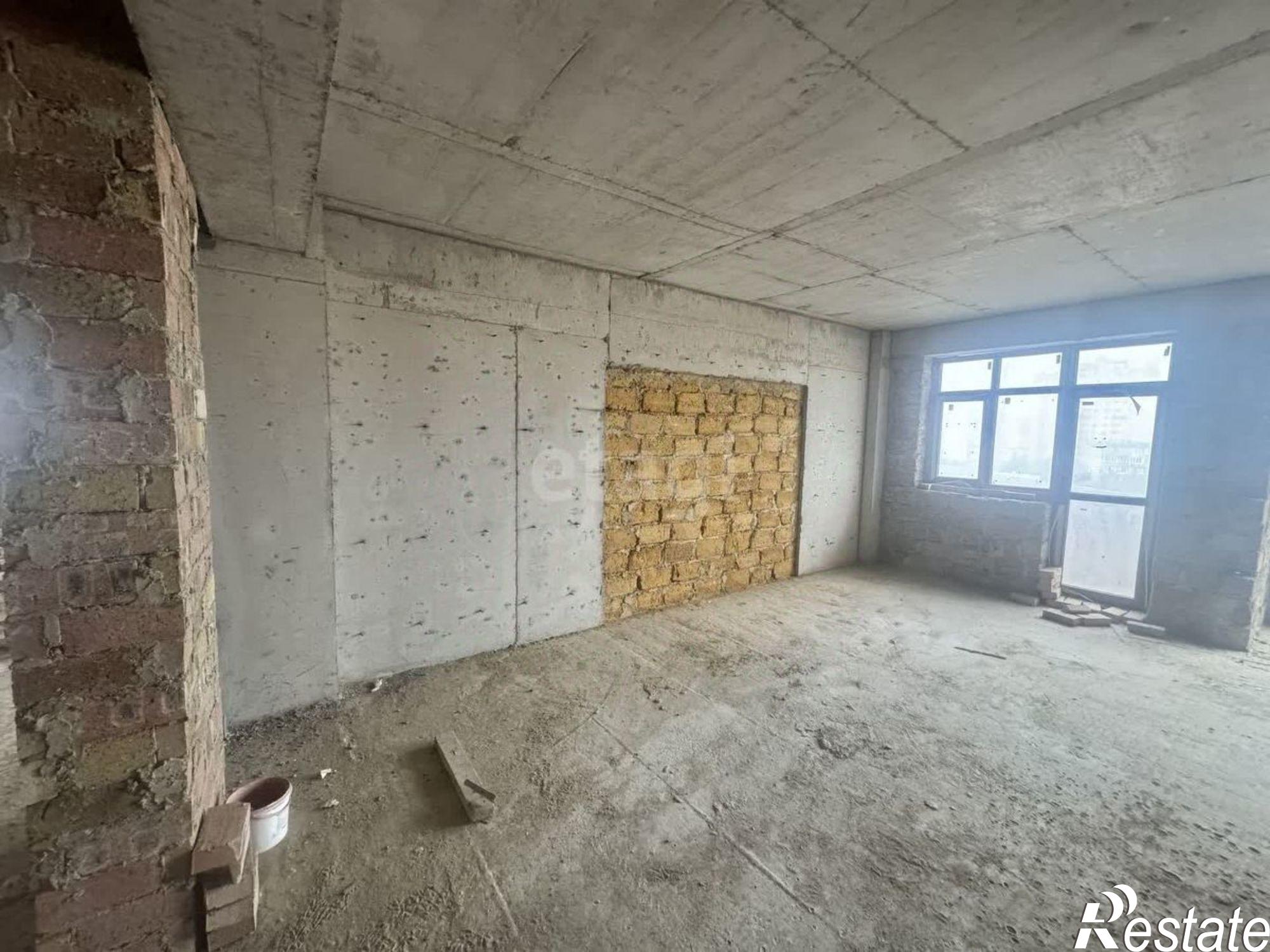 Купить квартиру за 13 500 000 рублей на Интернациональная улица, 118