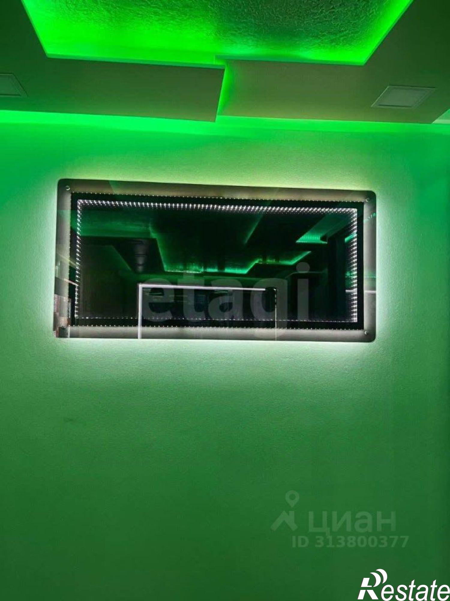 Купить квартиру за 10 700 000 рублей на улица 60 лет ВЛКСМ, 26