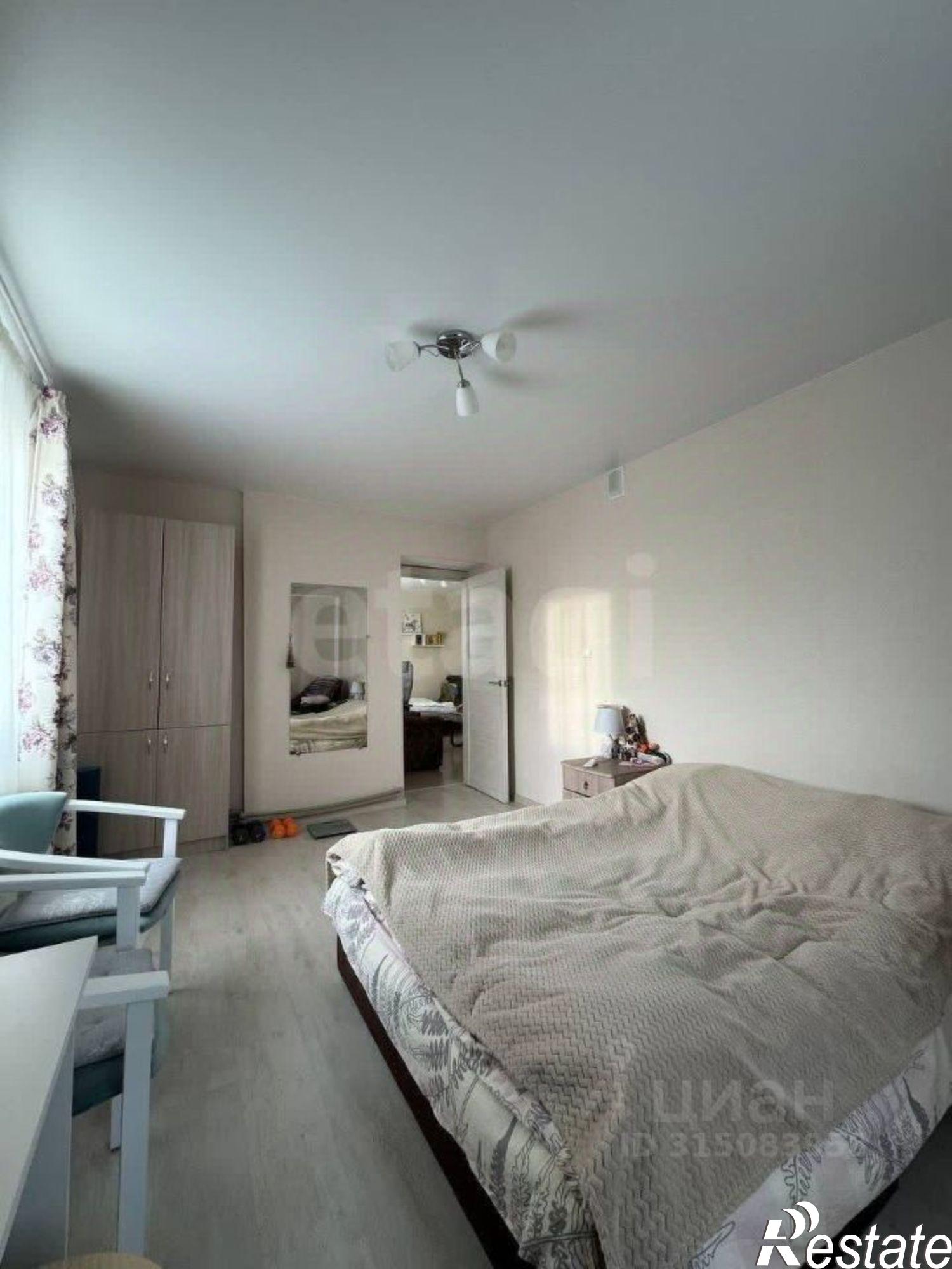 Купить квартиру за 15 000 000 рублей на улица Конституции, 19