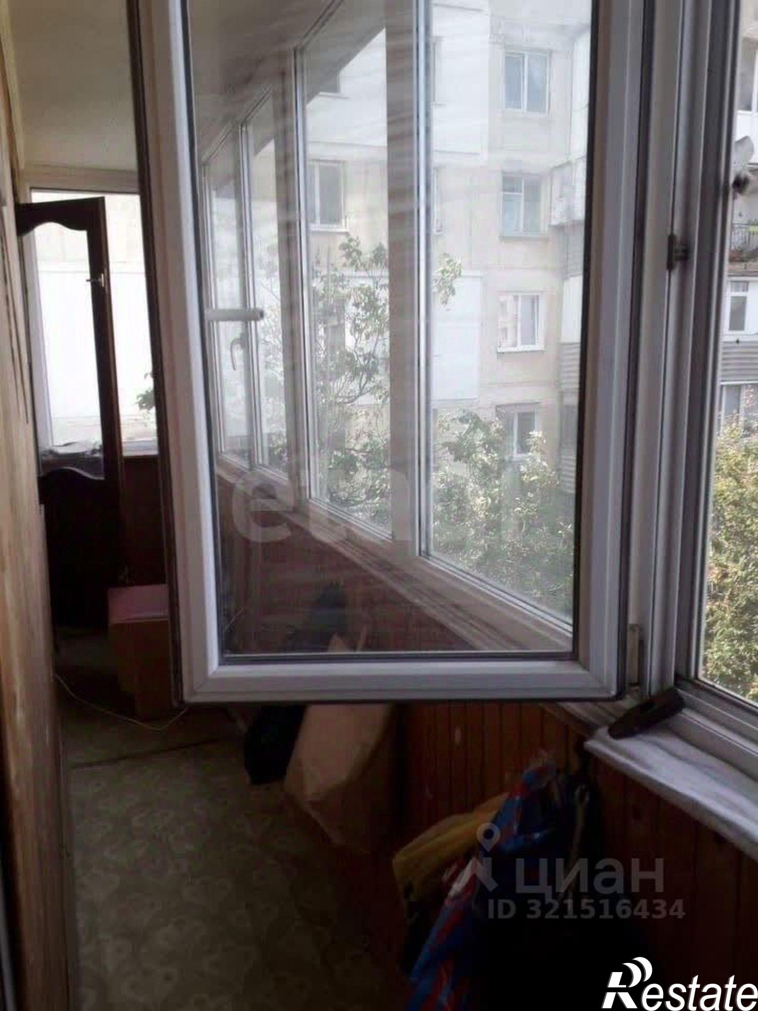 Купить квартиру за 9 300 000 рублей на улица 60-летия Октября, 22А