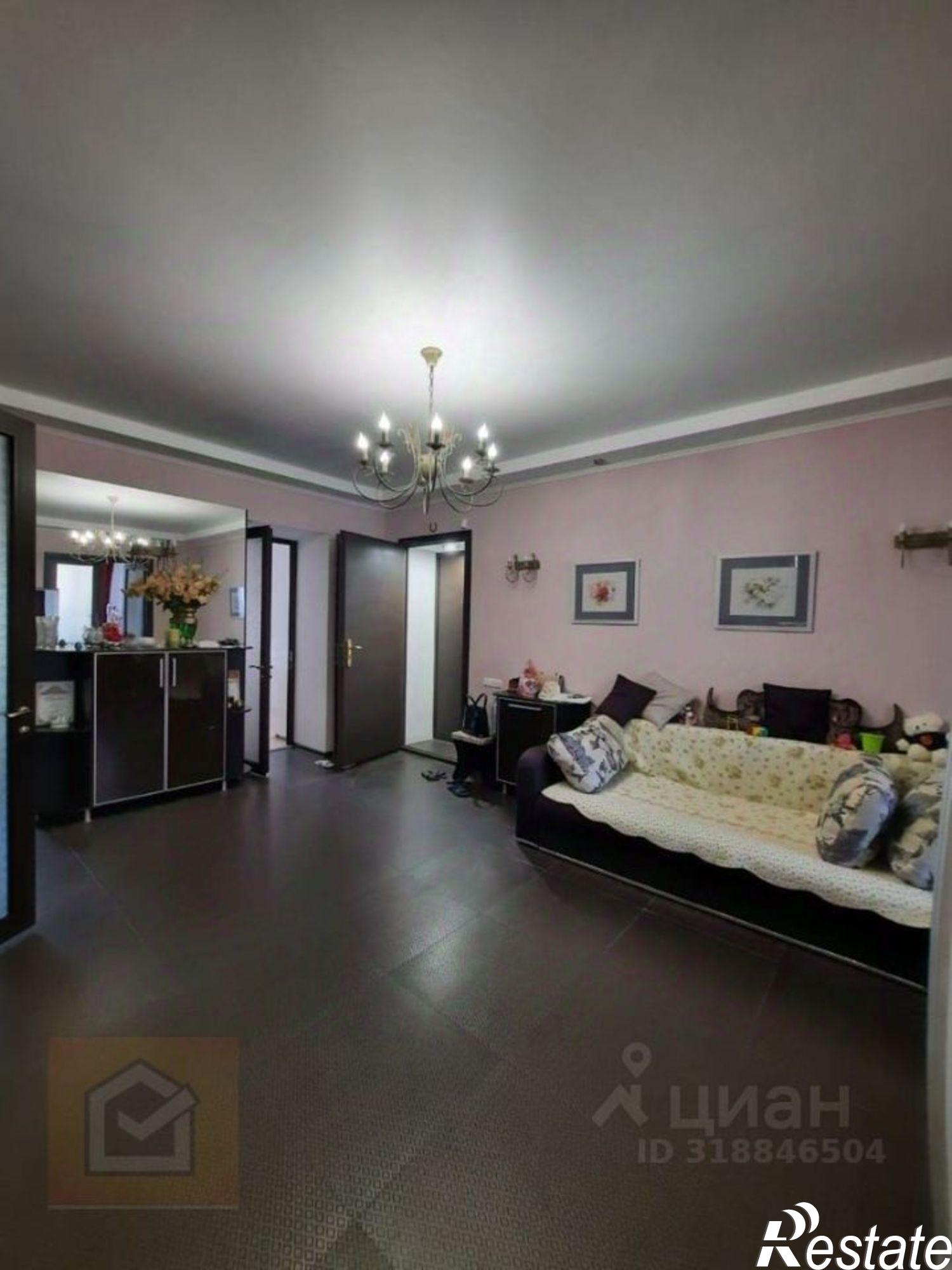 Купить квартиру за 13 000 000 рублей на улица Демышева, 106