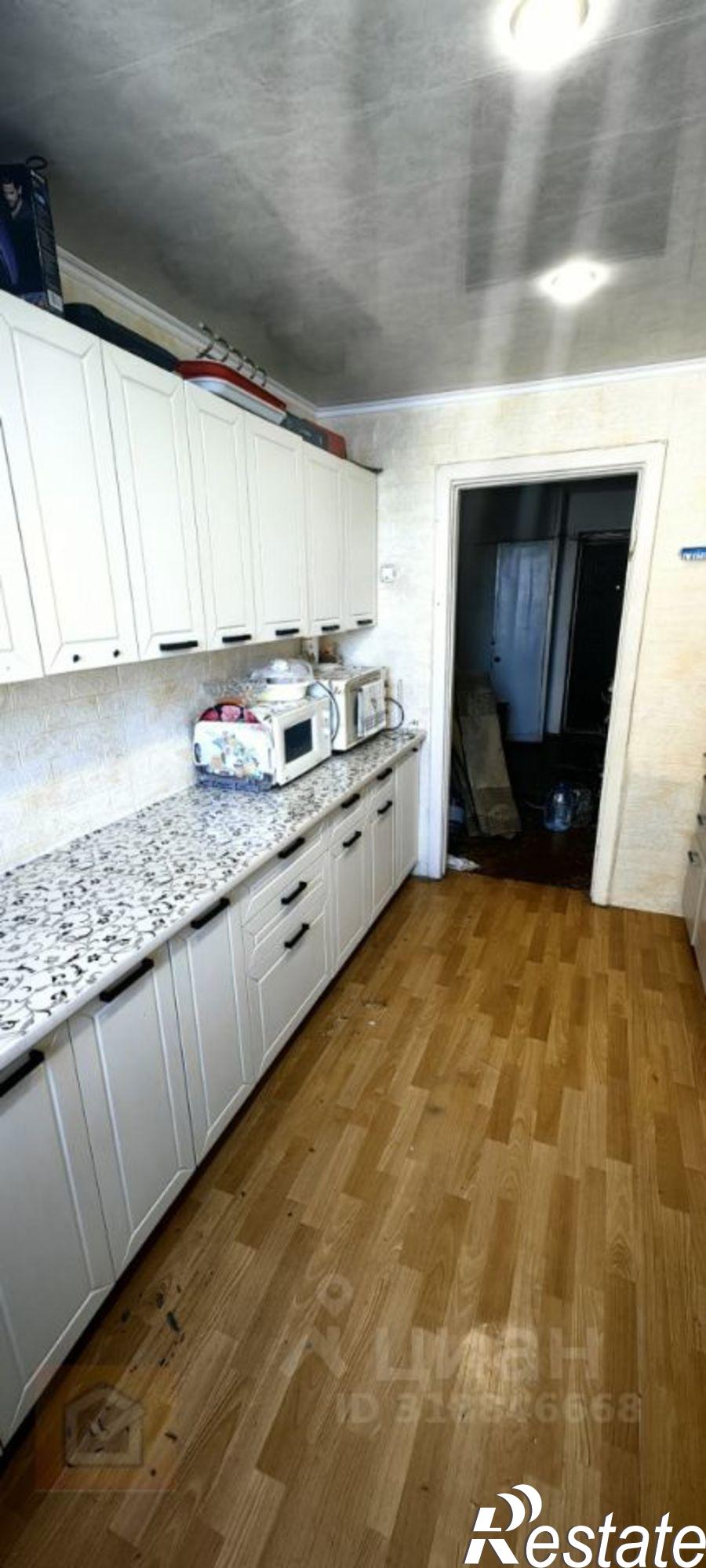 Купить комнату за 4 400 000 рублей на ул им.Конституции, 32