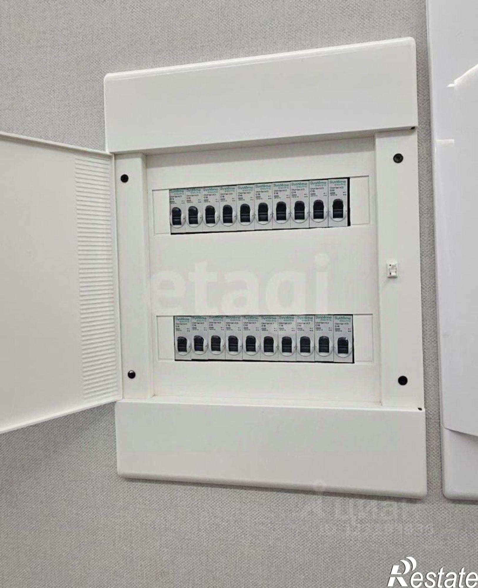 Купить квартиру за 9 200 000 рублей на улица 60-летия Октября, 22А