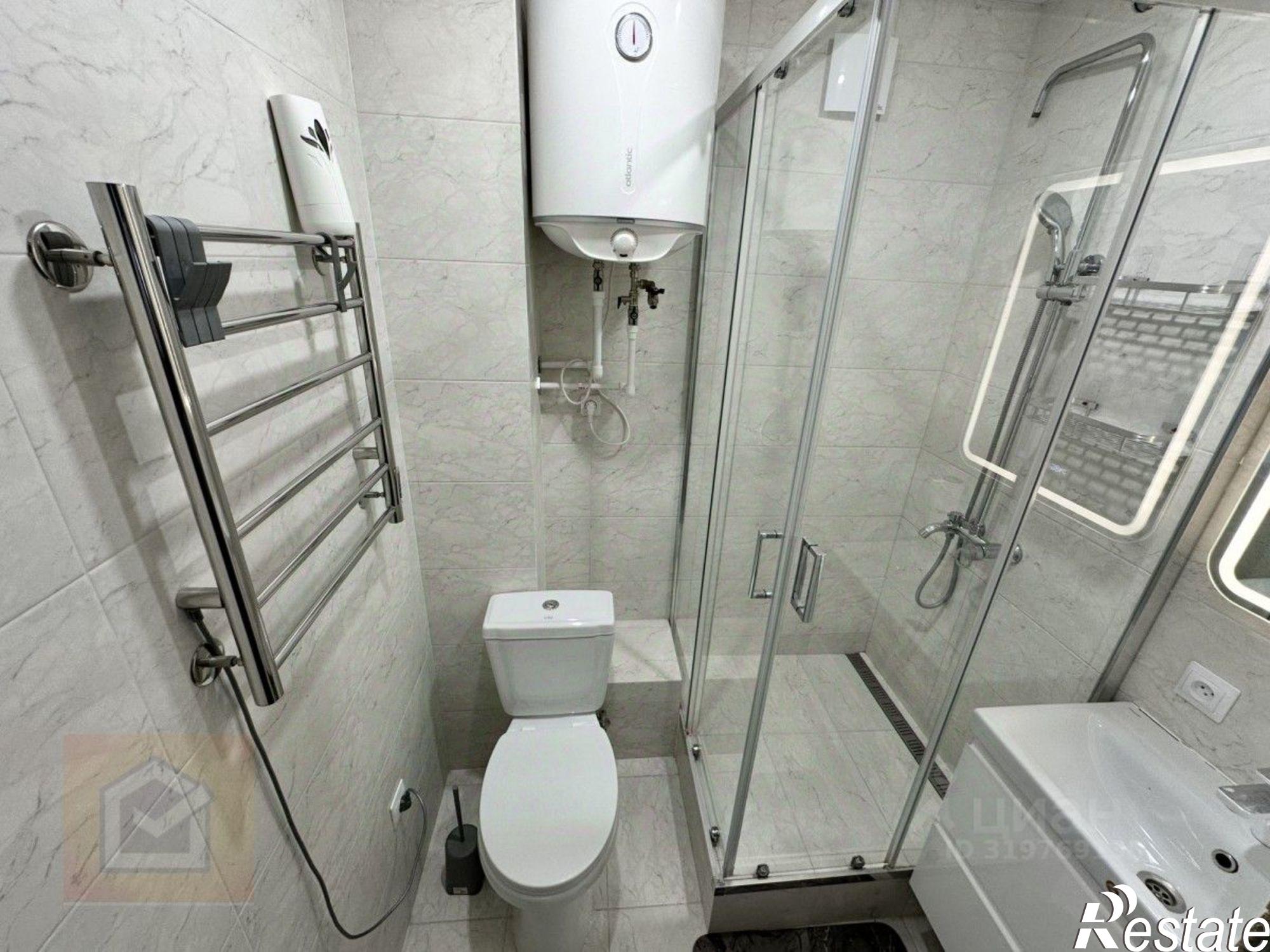 Купить квартиру за 5 750 000 рублей на улица 60-летия Октября, 23