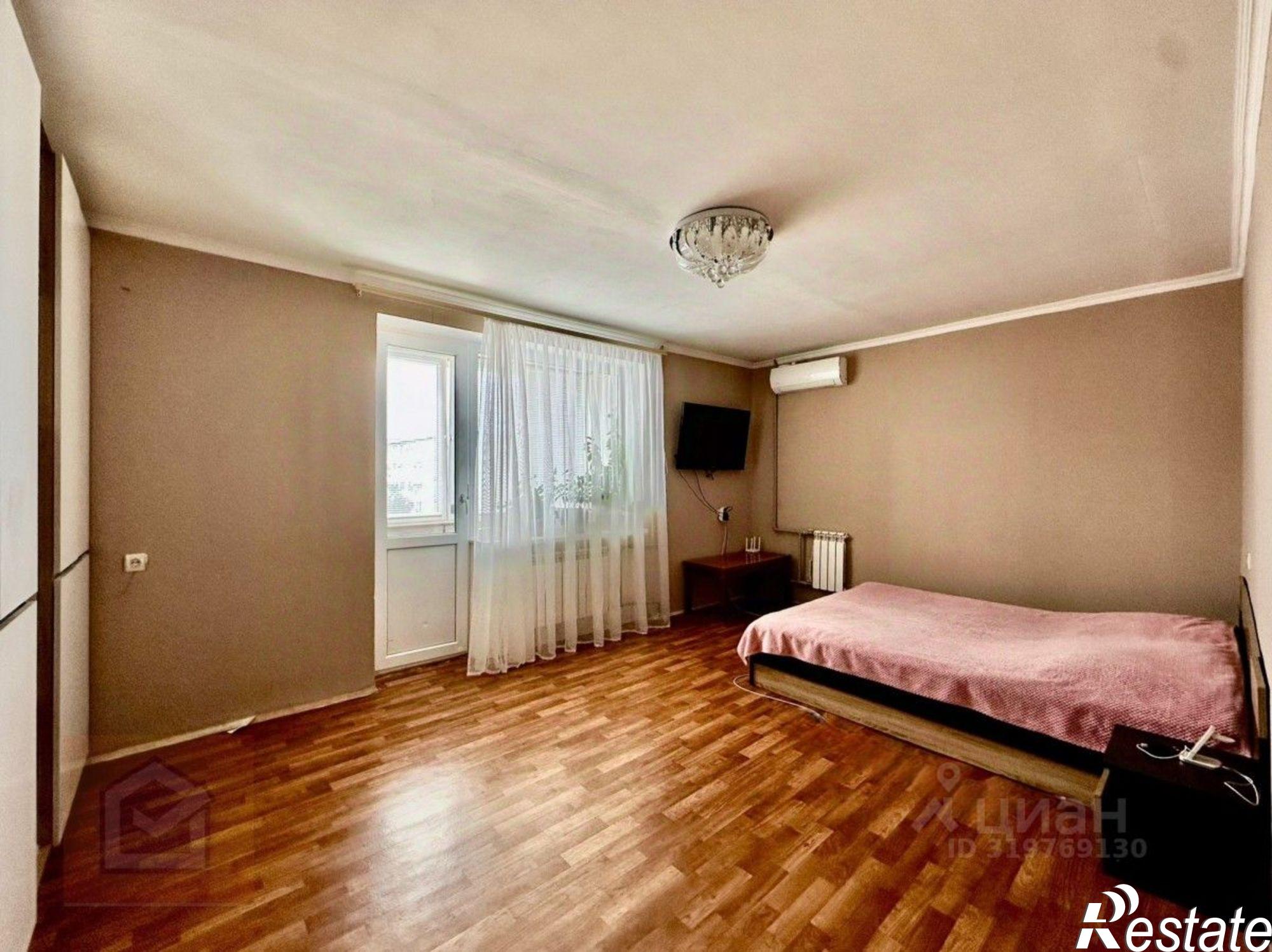 Купить квартиру за 5 750 000 рублей на улица 60-летия Октября, 23