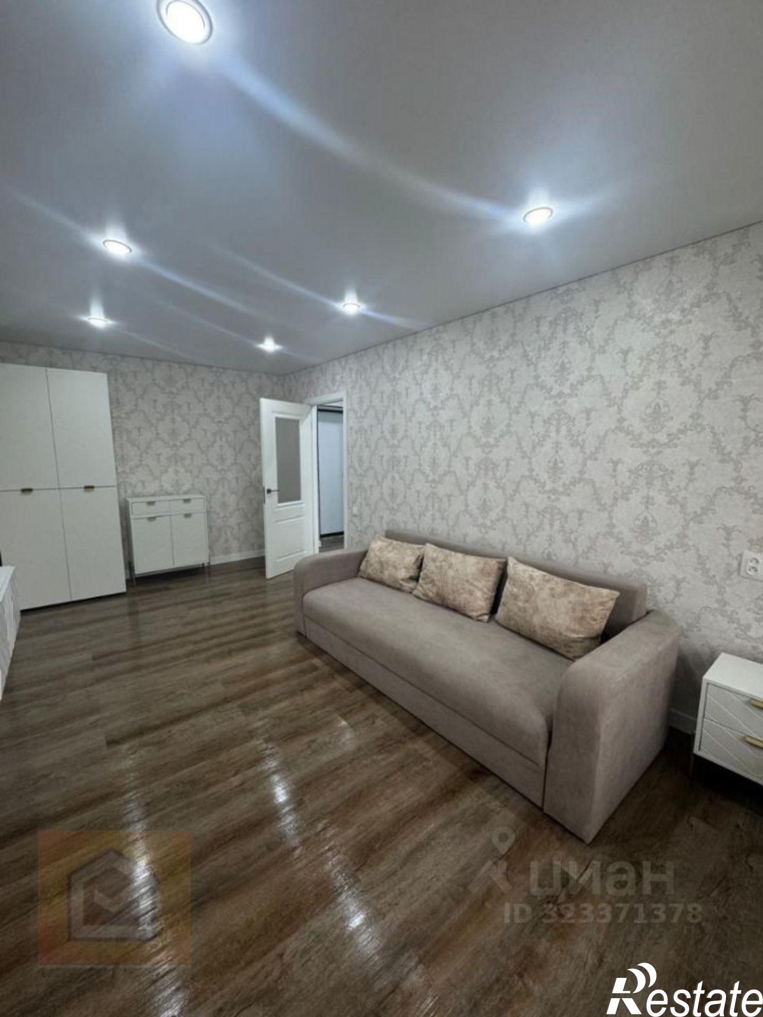 Купить квартиру за 6 500 000 рублей на ул им.60-летия Октября, 16