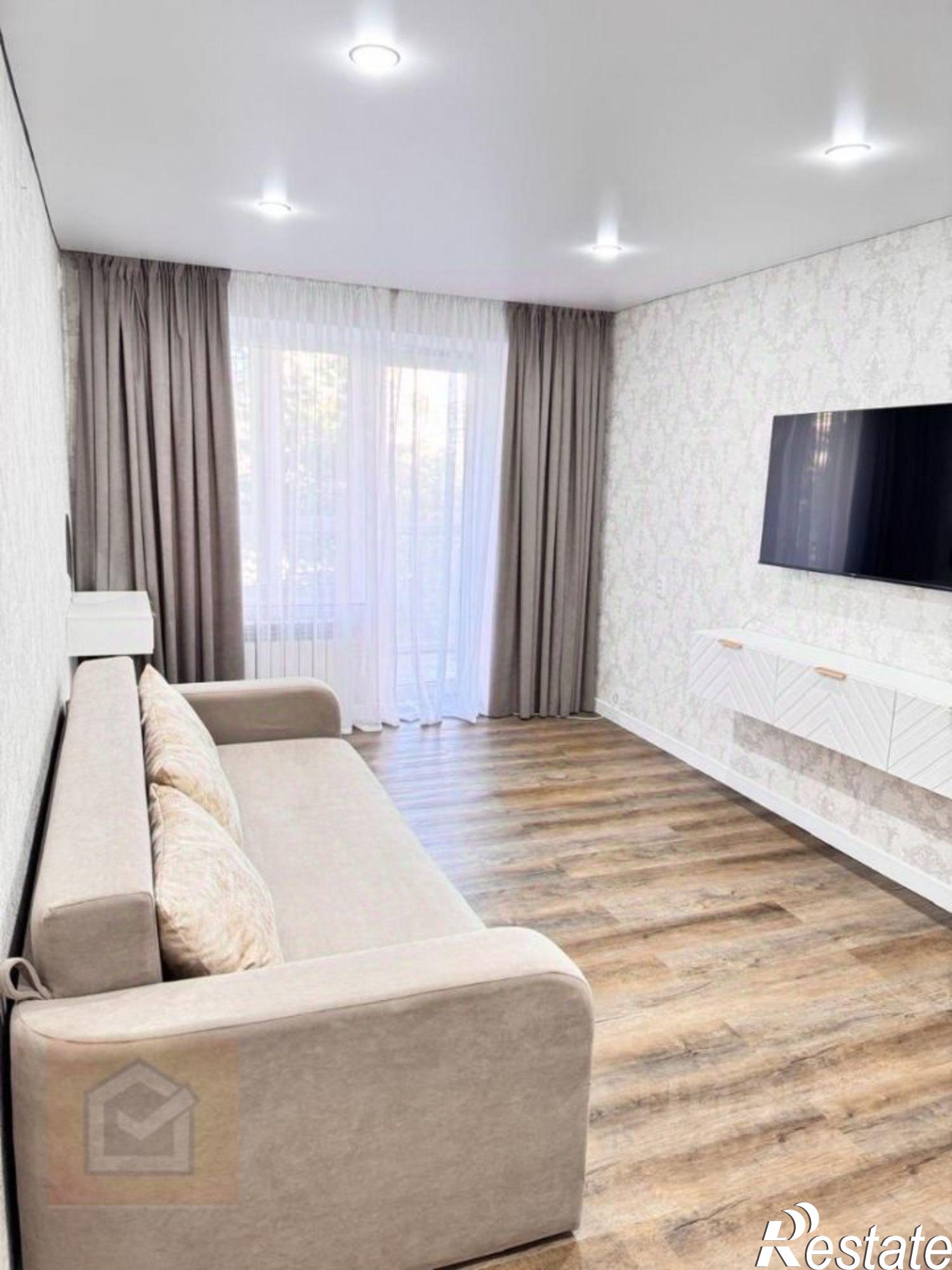 Купить квартиру за 6 500 000 рублей на ул им.60-летия Октября, 16