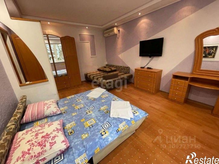 6-комн квартира ул Ивана Петриченко, 19,  д. 19