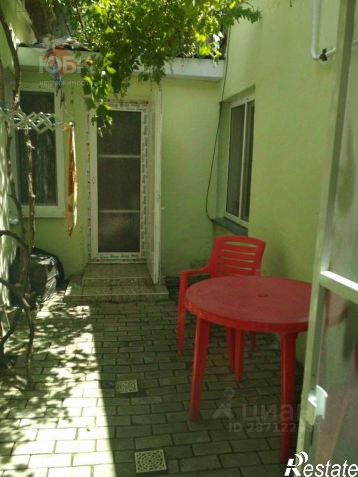 3-комн квартира ул Демышева, 95,  д. 95