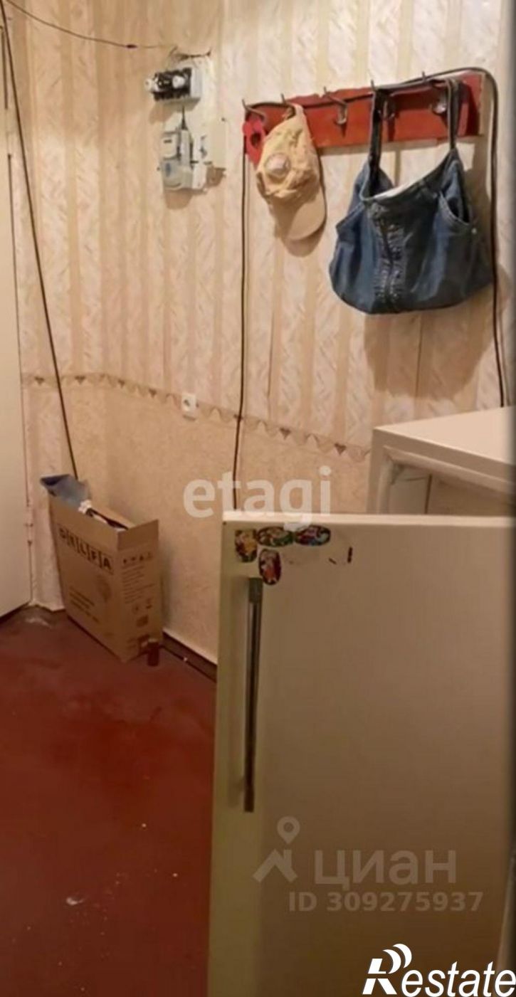 2-комн квартира ул Героев-Десантников, 3,  д. 3