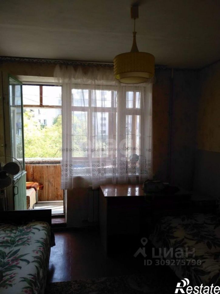 2-комн квартира ул Героев-Десантников, 3,  д. 3