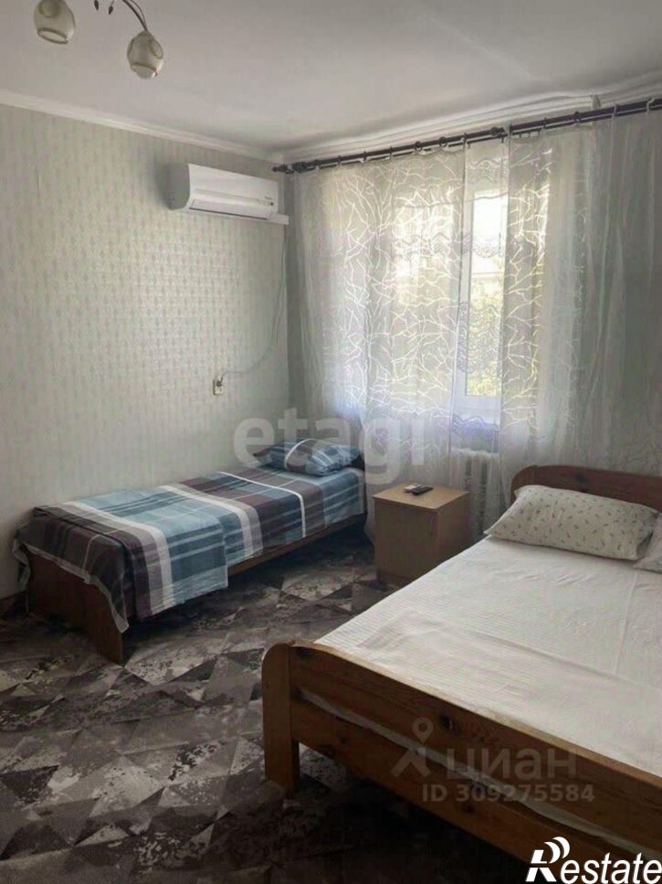 2-комн квартира ул Аллея Дружбы, 70,  д. 70