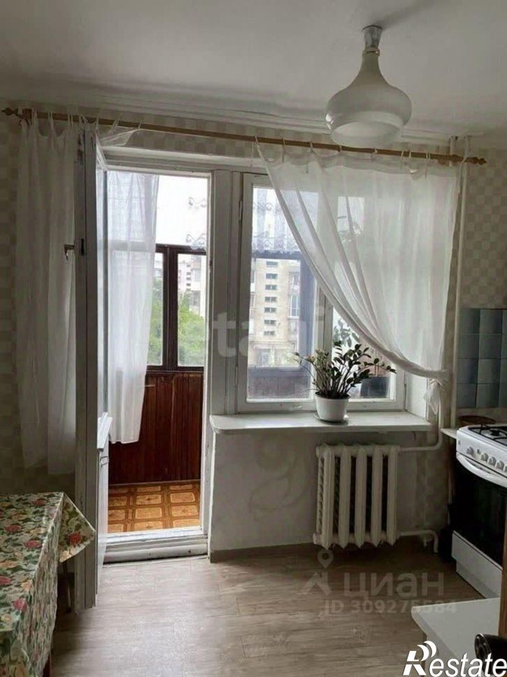 2-комн квартира ул Аллея Дружбы, 70,  д. 70