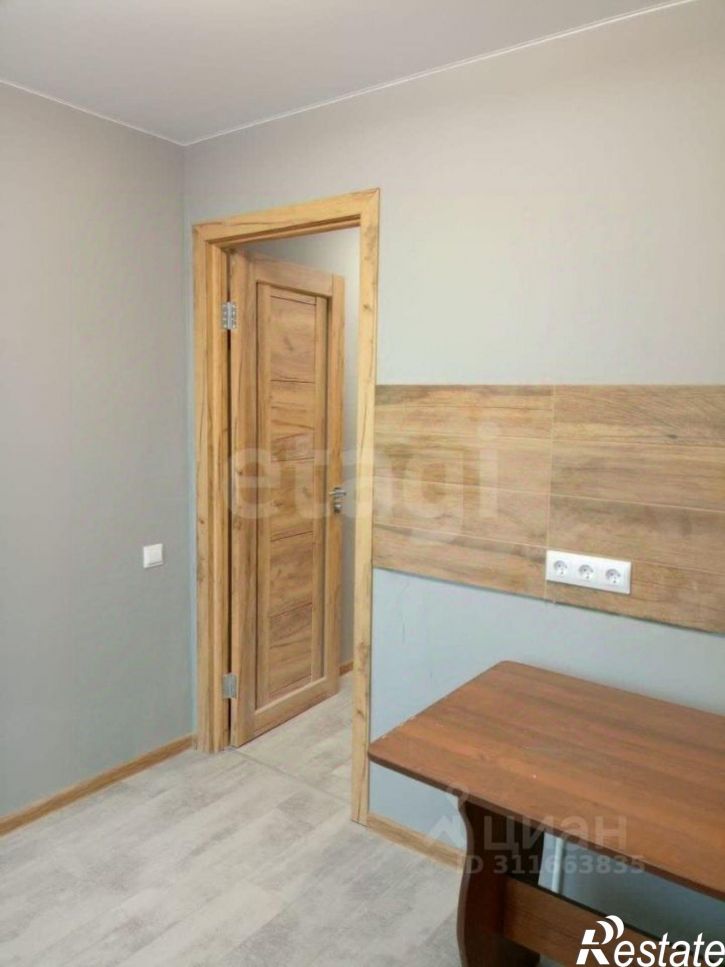 2-комн квартира улица 60 лет ВЛКСМ, 26,  д. 26